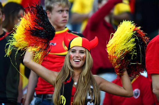 'Sexiest fan' at World Cup won modelling contract after TV camera spotted her in crowd